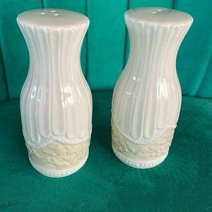 Pair of Lourdes Salt & Pepper Shakers 6" Embossed Leaf & Vine Pattern w Plugs